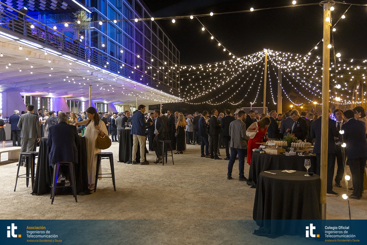 Ambiente Cena Coctel XXIII Noche